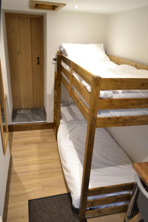 Dalecote Barn Bed and breakfast *